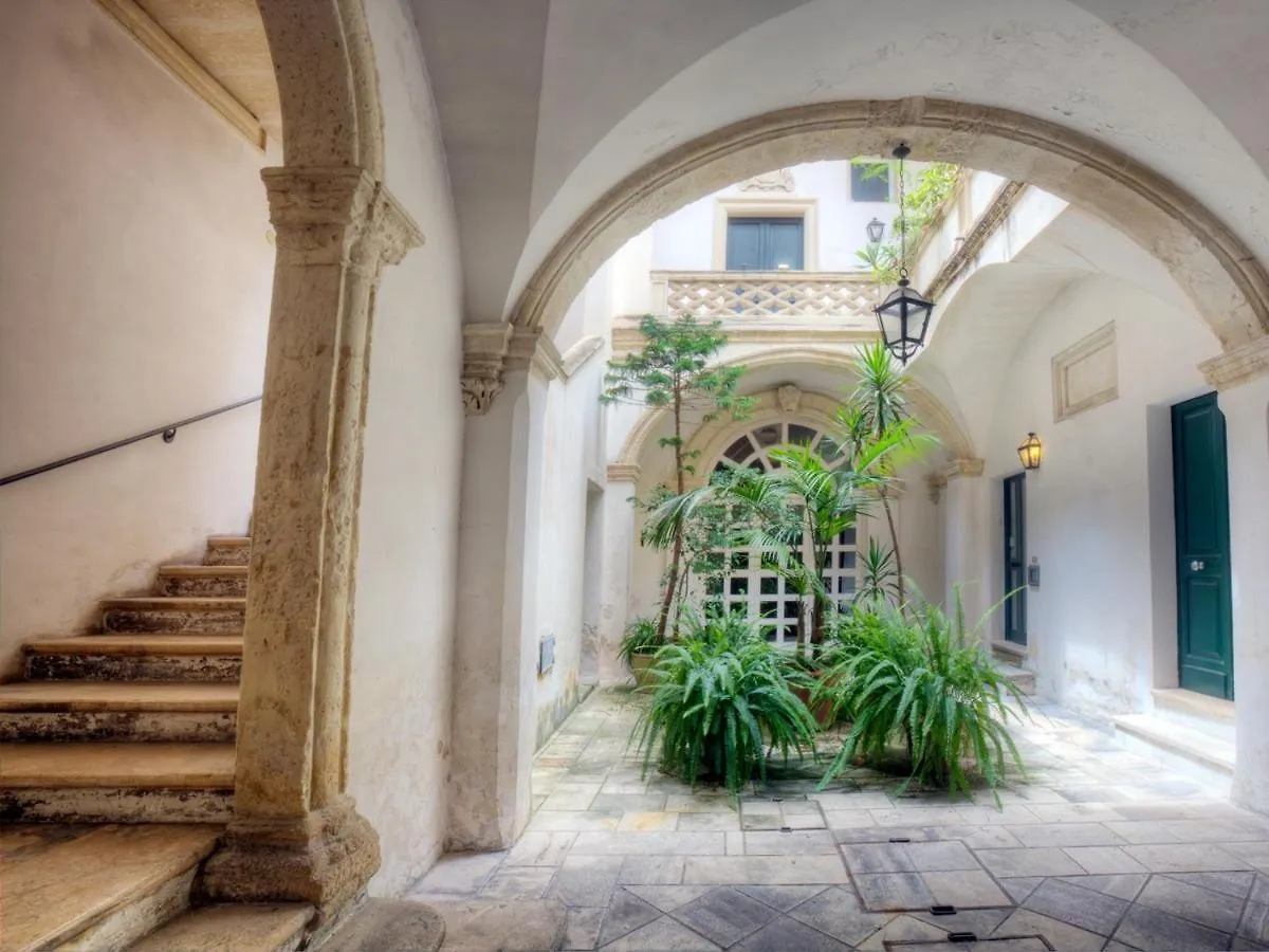 Miro B&B Lecce Couette-café