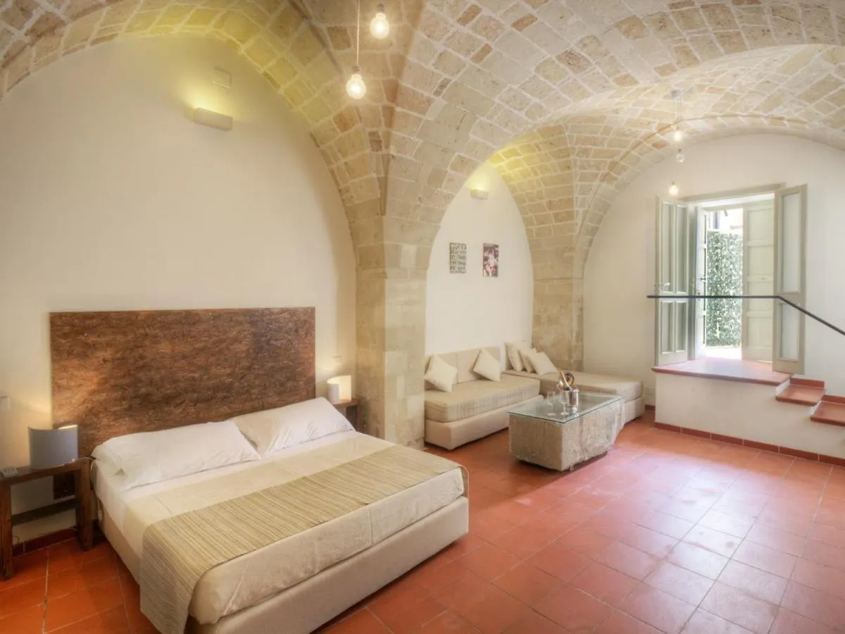 Miro B&B Lecce Couette-café